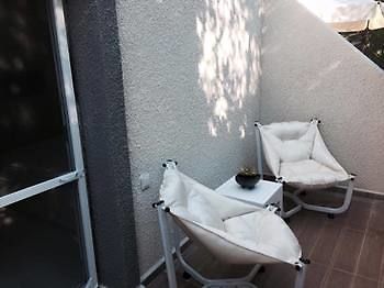 Erythros Boutique Hotel Ildir ภายนอก รูปภาพ